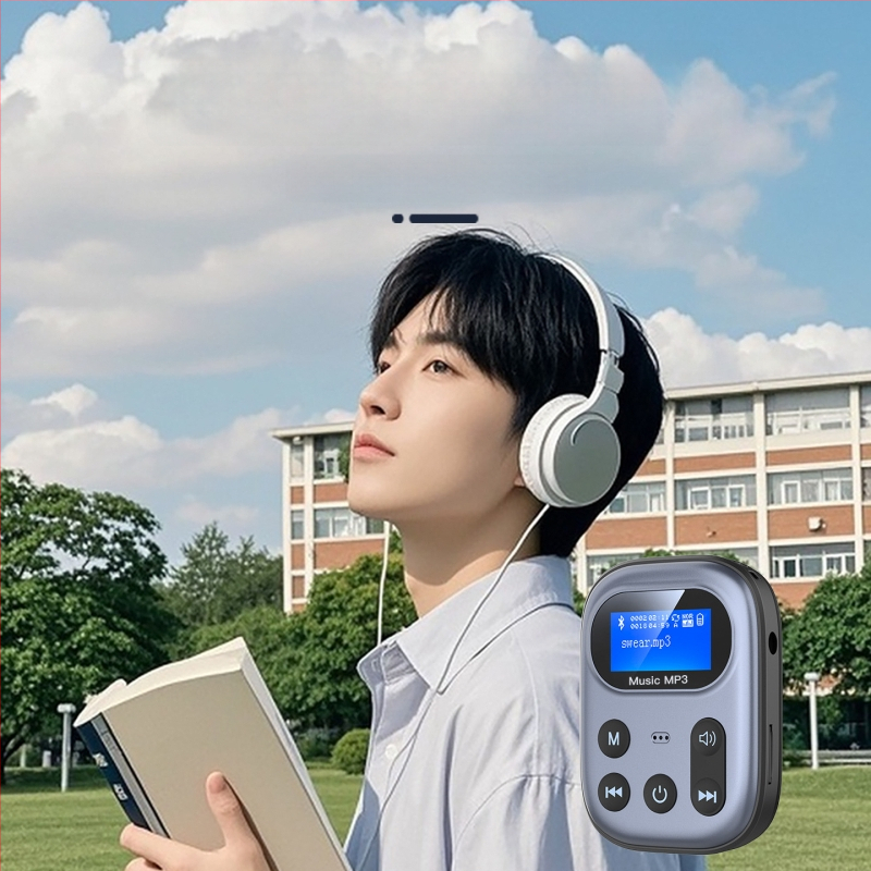 Bluetooth MP3-mängija saatja – TF-kaartide tugi, 3,5 mm kõrvaklappide pesa, aku kestvus 4–8 tundi, mudel 03