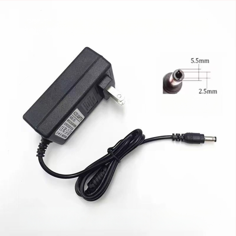 Universālais 12V barošanas adapters (2A/2.5A/3A) monitoriem, LCD displejiem, ārējiem cietajiem diskiem un set-top kastēm