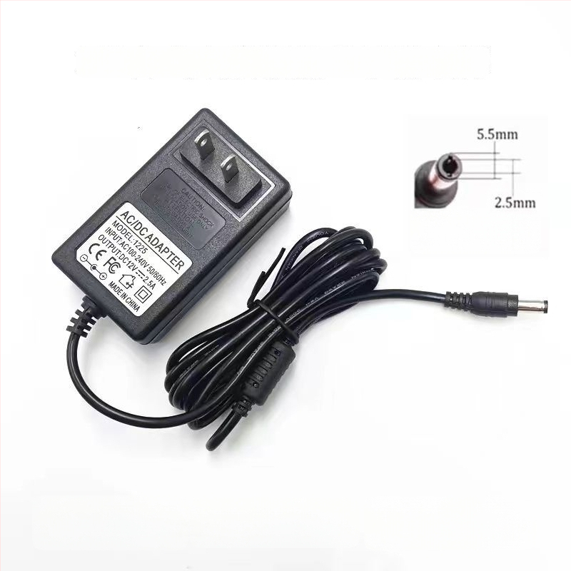 Universālais 12V barošanas adapters (2A/2.5A/3A) monitoriem, LCD displejiem, ārējiem cietajiem diskiem un set-top kastēm