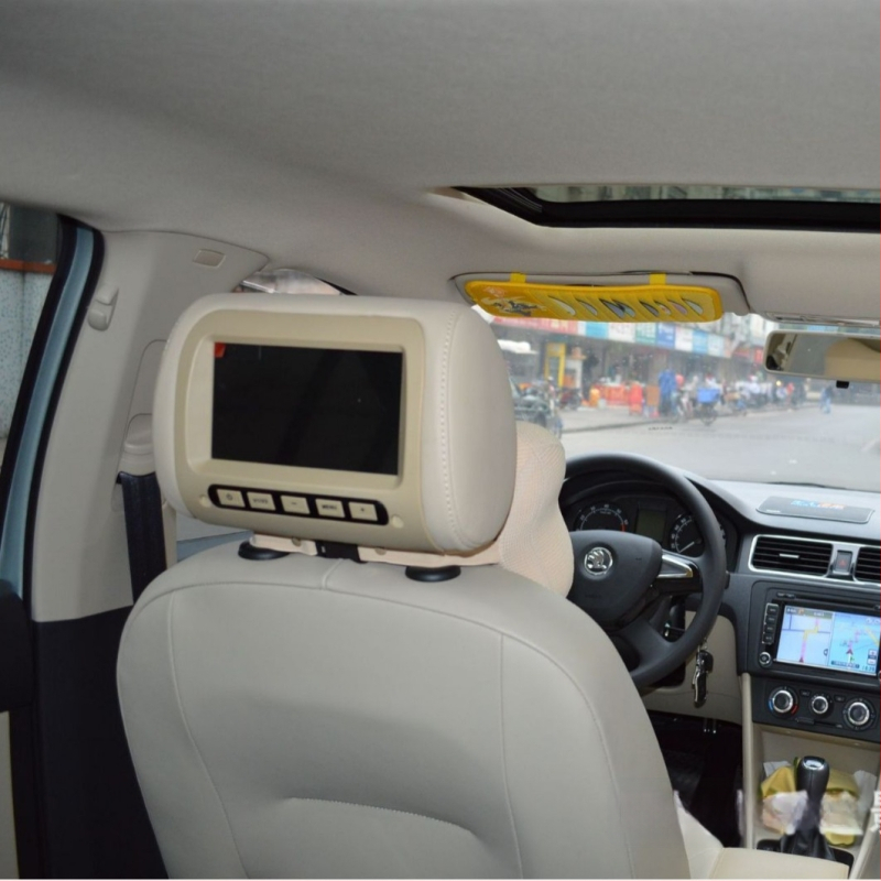 Automobilio galvos atramos LCD monitorius DL-HM715, TFT-LCD, 800x480 raiška, CVBS įvestis, universalus suderinamumas