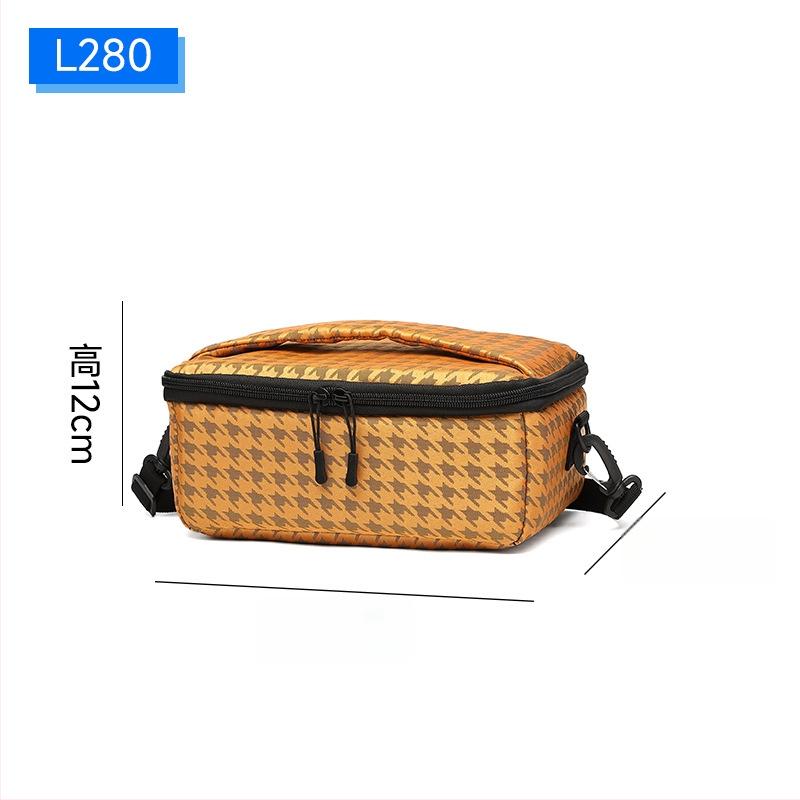 Fotoaparatų krepšys iš atsparaus vandeniui poliesterio, lengvas, smūgiams atsparus, aksominė įdėklė, peties krepšys