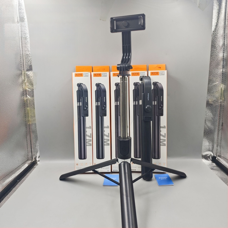 Antivibracinė selfie lazda su 360° grindų trikoju, nerūdijantis plienas, 7 dalys, Bluetooth, universalus suderinamumas, iki 2 kg apkrova