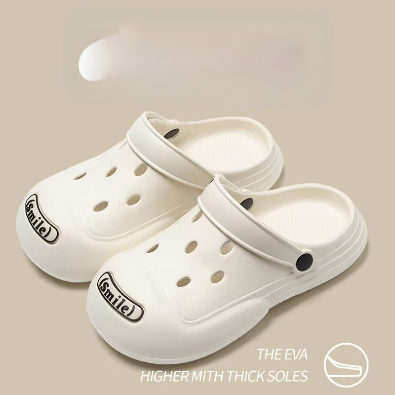 Unisex Crocs stiliaus EVA sandalai su stora padas >3,5 cm, EVA viršus, injekcinio formos padas, Baotou Cartoon Paradise stilius