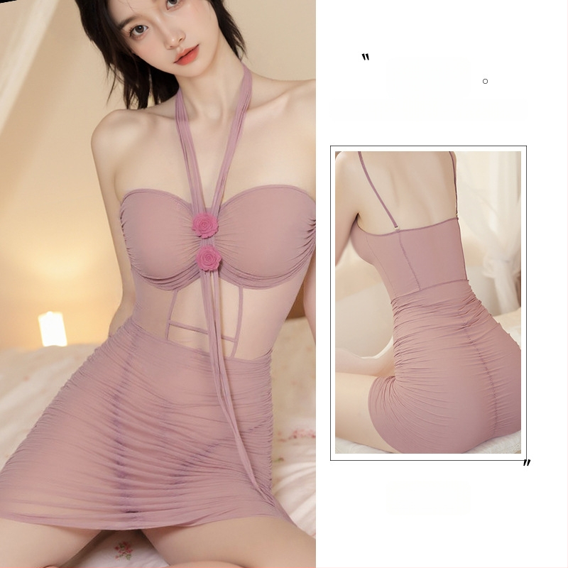 Seksi naktinė su tinkliniu audiniu ir dirželiais, permatomas poliesteris, plonas audinys, pagrindinis audinys 90–95% poliesterio, Prekės Nr. 5006, Išleidimas Žiemą 2025