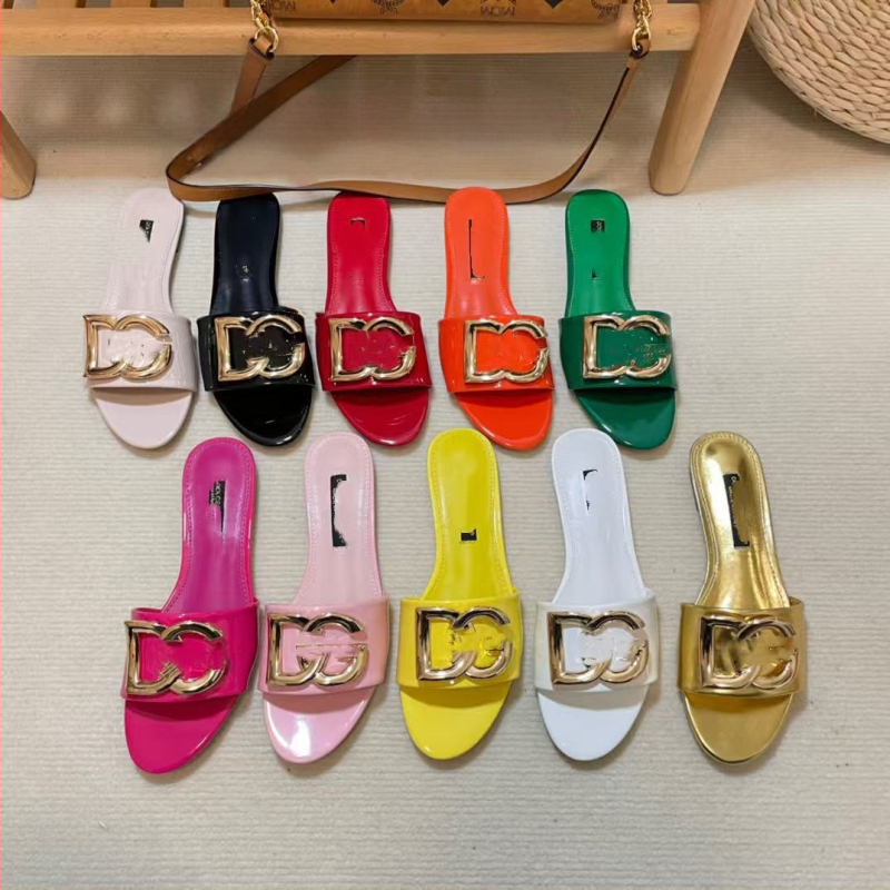 Moteriški plokščios sandalai su D sagtimi, viršus iš sintetinės odos, padas iš gumos, greitas džiūvimas ir kvėpavimas, 2025 m. pavasaris