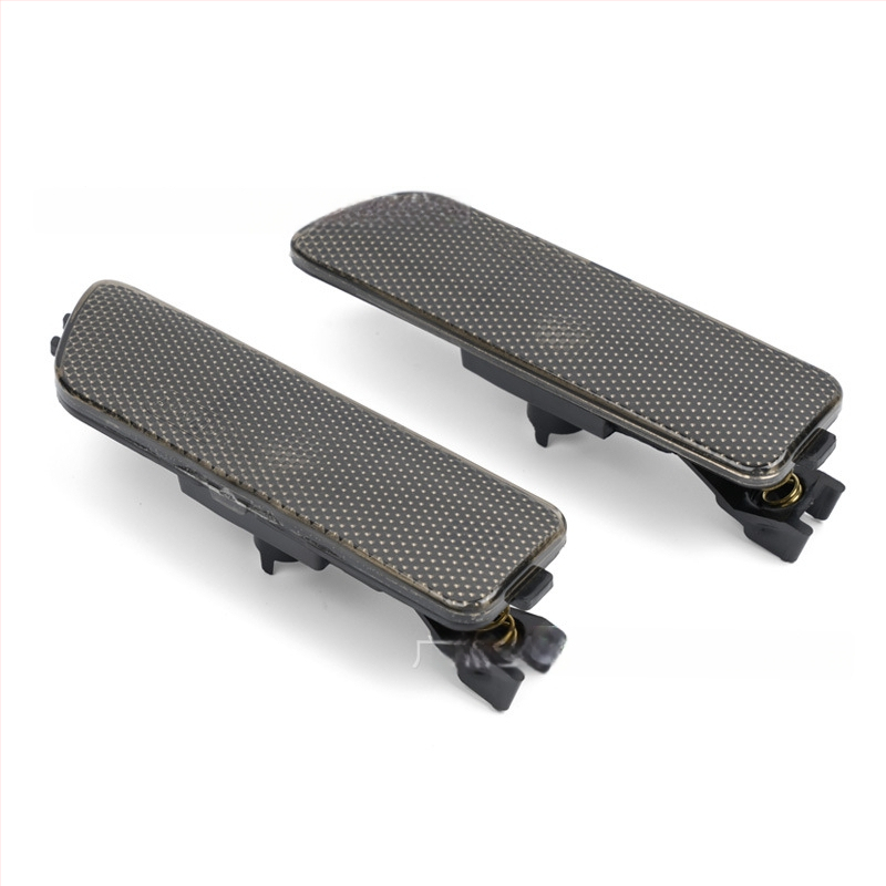 Priekinio bamperio šono žymeklio ir posūkio signalo lemputė Volkswagen Golf 4 / Bora / Jetta MK4 (Medžiaga: ABS+AS; Galia: 55W; Įtampa: 12V; Šviesos šaltinis: halogenas; Suderinami modeliai: Golf MK4, Bora, Jetta 4)