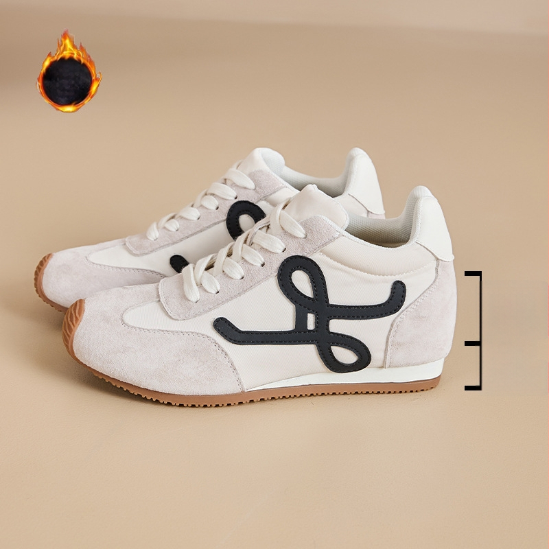 Sieviešu augstuma palielināšanas treniņzābaki ar retro dizainu, slīpa zole, fleece iekšējais oderējums, elpojoša tīkla iekšējā daļa, izturīga gumijas zole, šņorēšana