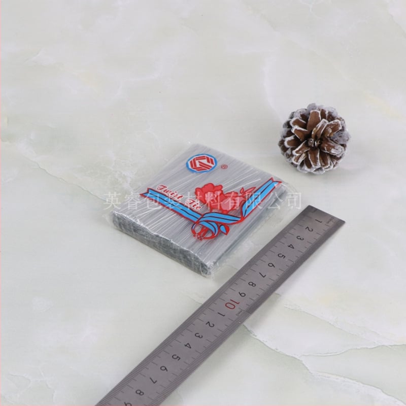 Ekoloģiski draudzīgs caurspīdīgs saitīgais vads pārtikas iepakojumam un DIY ziedu projektiem; Materiāls: caurspīdīgs kompozītm filmas pārklāts galvanizēts vads; Izmēri: 4x250; Biezums: 0,4; Privāta zīmola pieejama