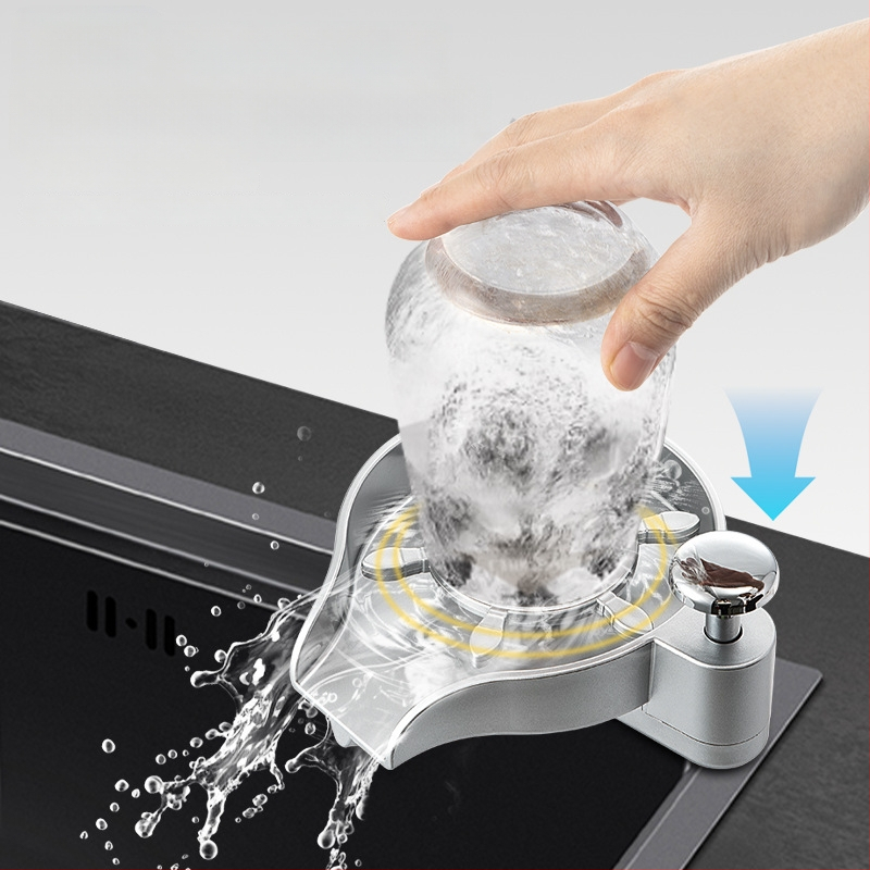 Δύο-σε-ένα πλυντήριο ποτηριών και δοσομετρητής σαπουνιού για μπαρ, Χειροκίνητη πίεση, Μοντέρνος και μινιμαλιστικός σχεδιασμός, Υλικά: Χαλκός, Ανοξείδωτος χάλυβας, Πλαστικό; Βάρος 1 kg; Επιφάνεια: Ηλεκτροπλατίωση