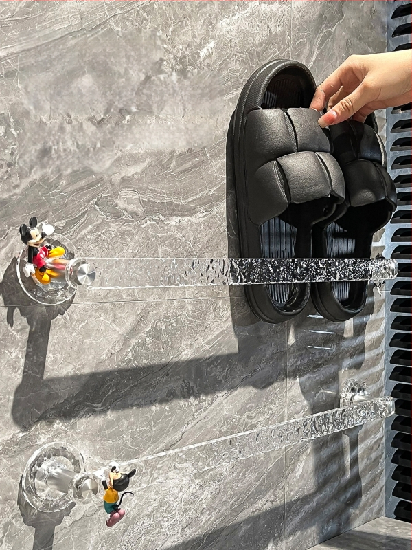 Raft pentru papuci de baie cu montare pe perete prin aspirație, din plastic, fără găuri, un singur etaj, stil lux ușor.