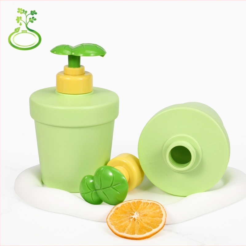 PE-ből készült dózisos üveg, blow molding technikával készült, Spruce beauty, flip-cap kupakkal