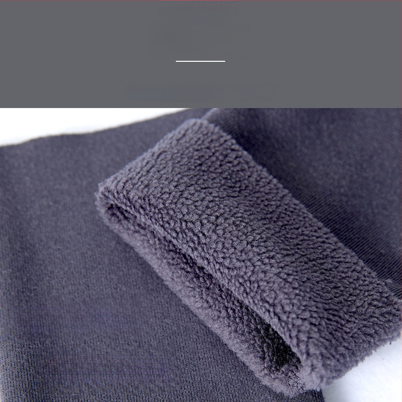 Suaugusiųjų blauzdos apsauga – tankesnė, išklota flisu, blauzdos apsauga nuo šalčio ir sąnarių skausmo, tinka bėgimui, dviračių sportui ir fitnesui