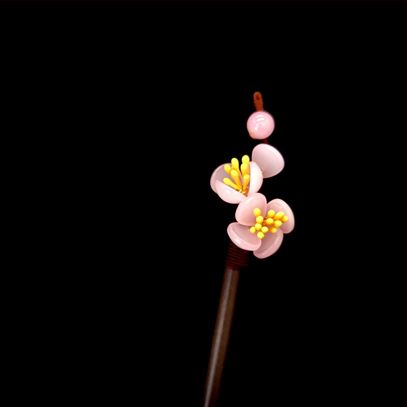 Puidust juukseklips lillemotiiviga glasuuriga (Materjal: Glass/Glaze; Stiil: Retro; Vormimine: Lilled; Kohandamine: Jah)