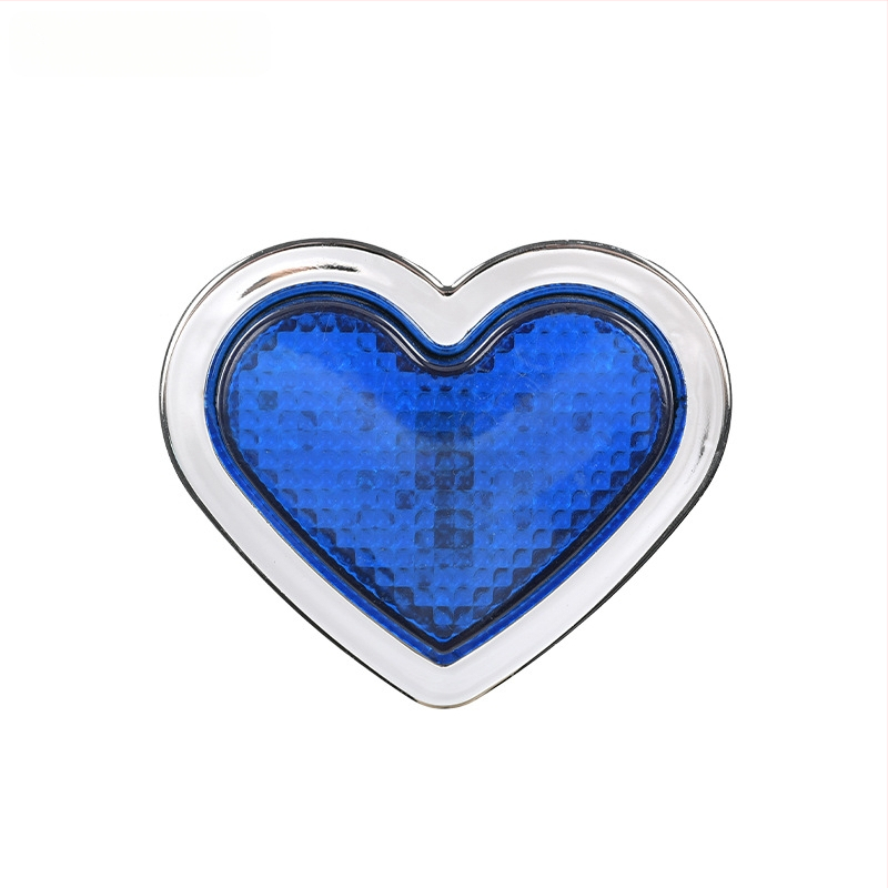 Širdies formos 24 LED kontūro šviesa krovininiams automobiliams, 12/24V, IP60, 0.5W, 3000 lm