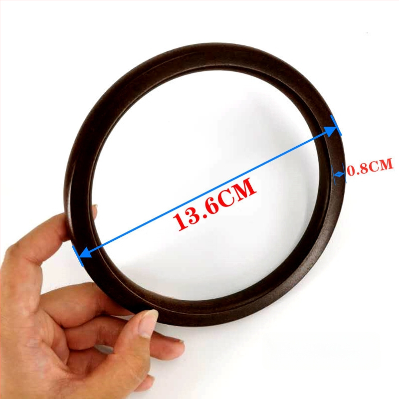 Στρογγυλή ξύλινη τσάντα με υφαντή υφή και χερούλι κορυφής, άνοιξη 2022