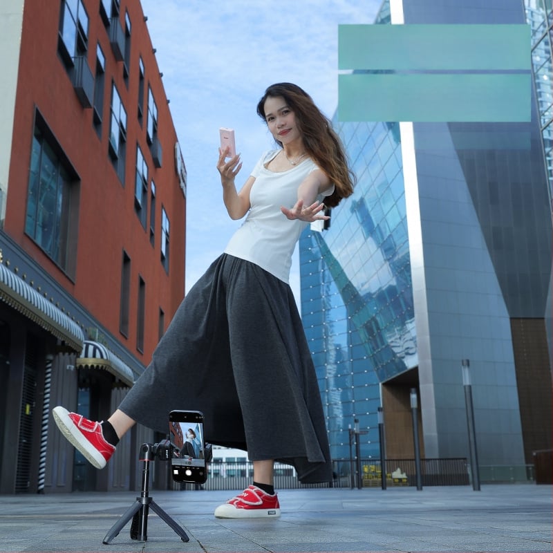 Aizmugurējais selfie displejs viedtelefonam – influenceru tiešraides monitors, pārnēsājams ceļojumu un fotografēšanas palīgs (Zīmols: Other; Modelis: Other; Veids: Official standard configuration)