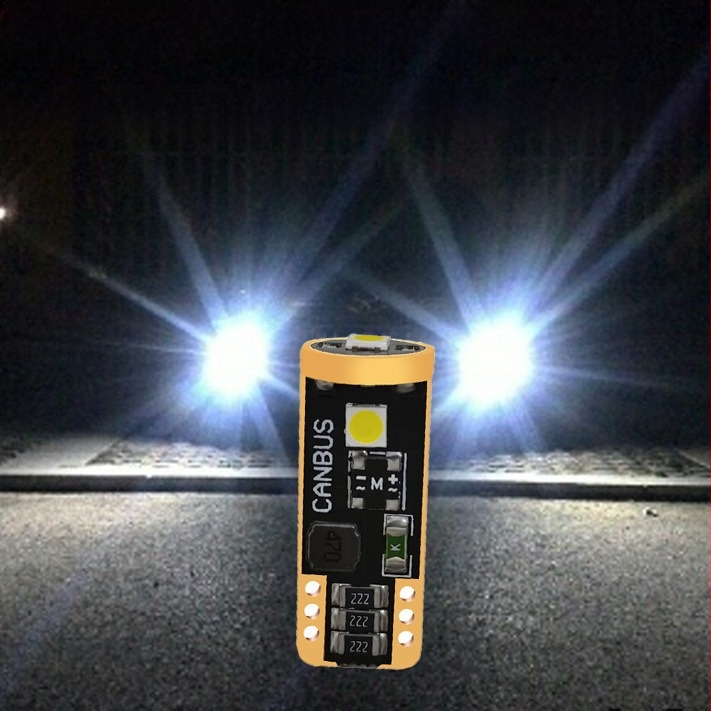 T10 pločio indikatorinė lempa – LED 3SMD3030, CANBUS suderinama, įtampa 12–30 V, galia 3 W