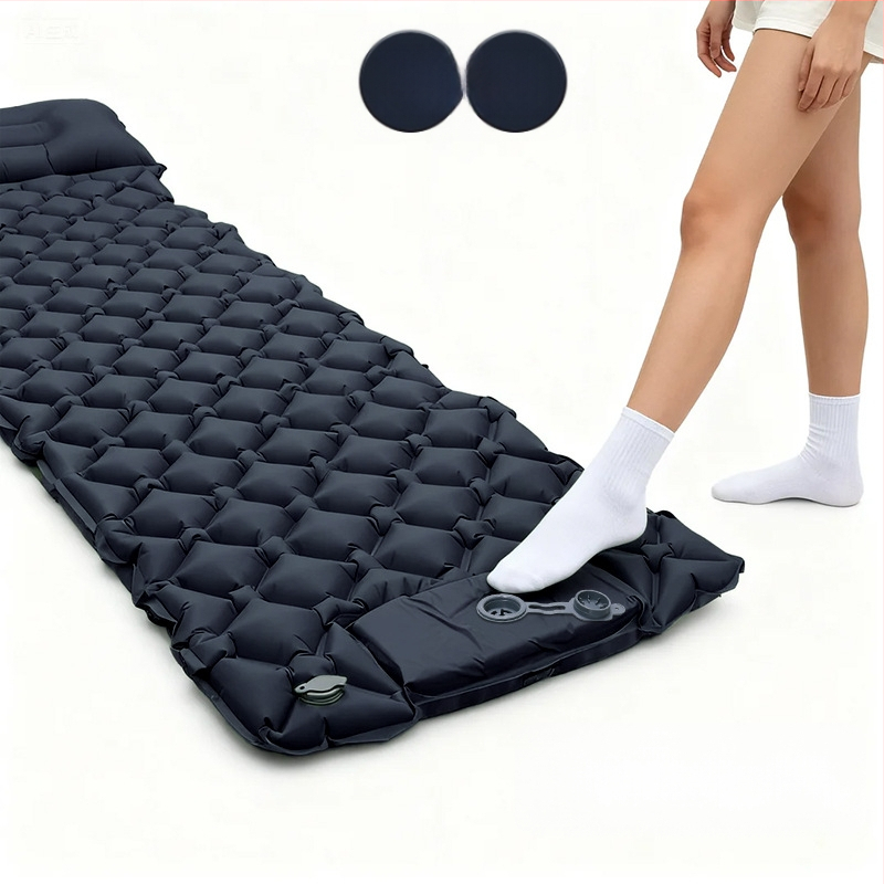 Saltea gonflabilă de camping portabilă cu pernă și pompă manuală, 40D nylon TPU; pentru 1–2 persoane; greutate 600 g