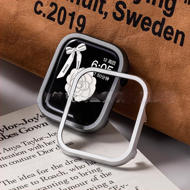 Metalinis apsauginis dėklas Apple Watch Series 7/8/9 ir Ultra