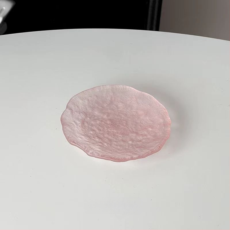 Розова асиметрична стъклена чиния за десерт - кръгла, градиентен дизайн, модерен минималистичен стил, стъкло