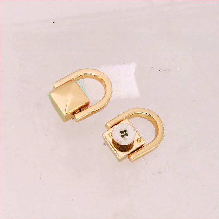 Dirželiai maišams – metalo aparatūra Shrimp Button; rankenėlės, spaustuvai ir kvadratiniai/pusapvalūs žiedai, bagažo aksesuarai, pavasaris 2024