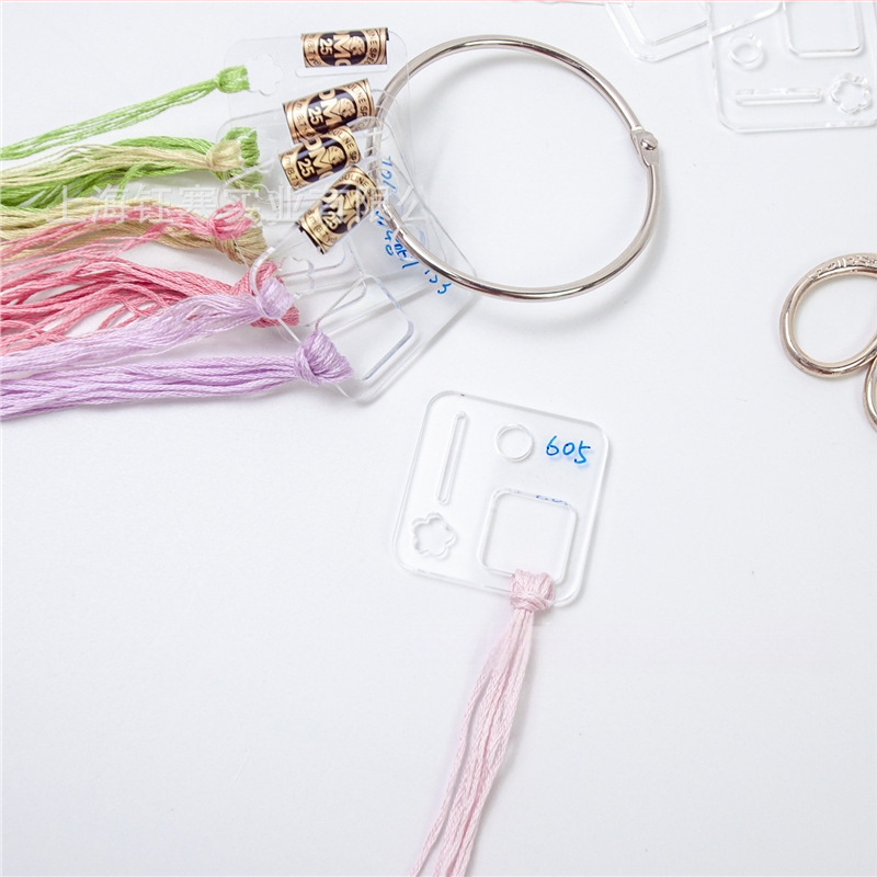 Ακρυλική πλάκα κεντήματος με σταυροβελονιά – πλακέτα περιέλιξης κλωστής και εργαλείο κεντήματος για κρέμαση