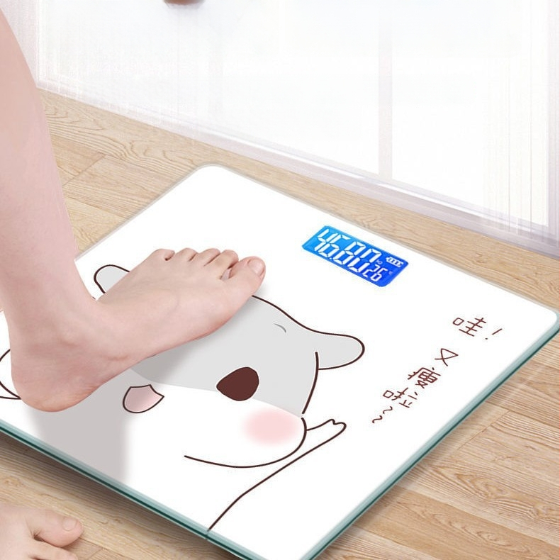Ζυγός σώματος – Καρτούν στυλ, κορεατικής έμπνευσης σχέδιο; Έξυπνος ζυγός σώματος με δυνατότητα USB φόρτισης ή μπαταρίας AA; Για γενική οικιακή χρήση; Μέγιστο φορτίο 180 kg