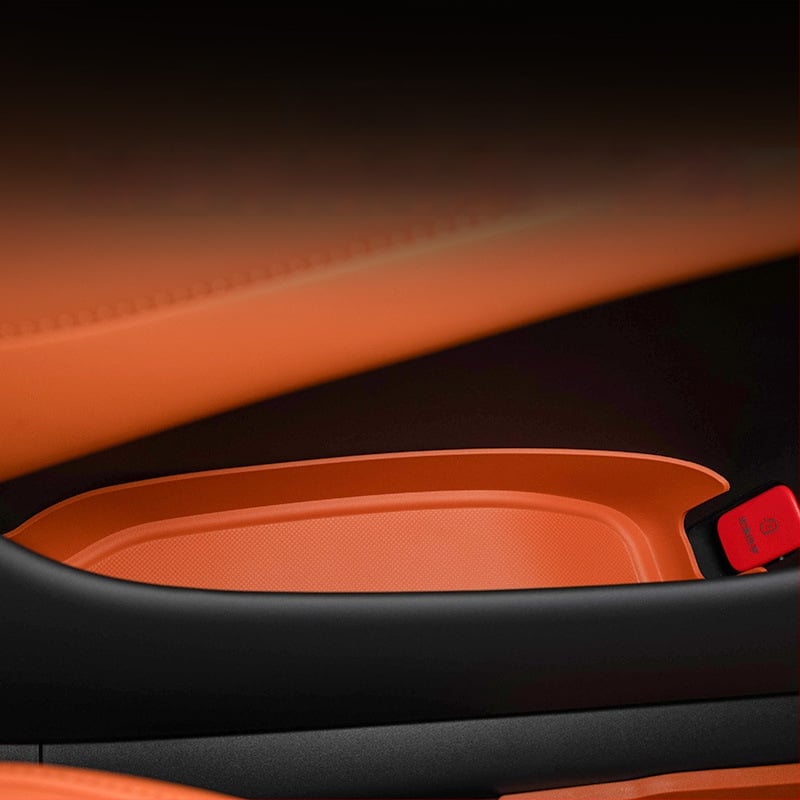 Autodurvju iekšējā pretslīdēšanas paliktnis Yu7, četrdurvju, plastmasa, 300 g, pielāgojama