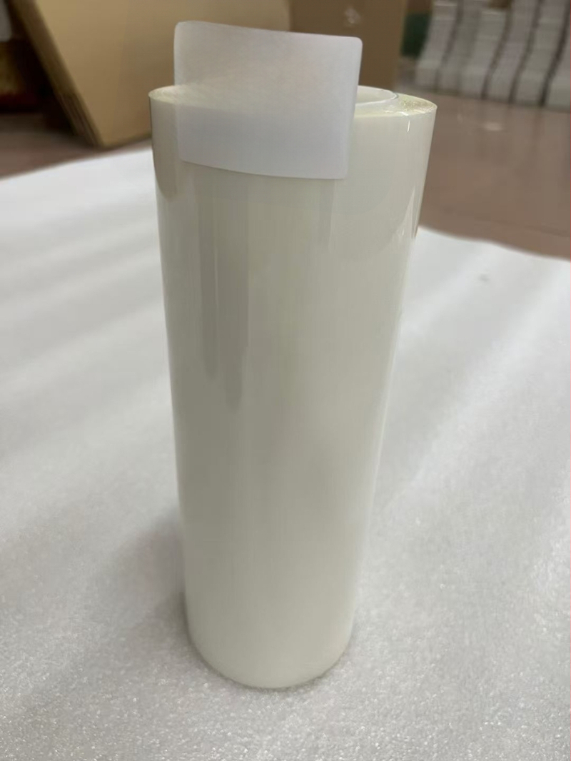 TPU gaismas lukturu aizsargfilma – Leijue; pašatjaunojama, skrāpējumu izturīga; Materiāls: TPU