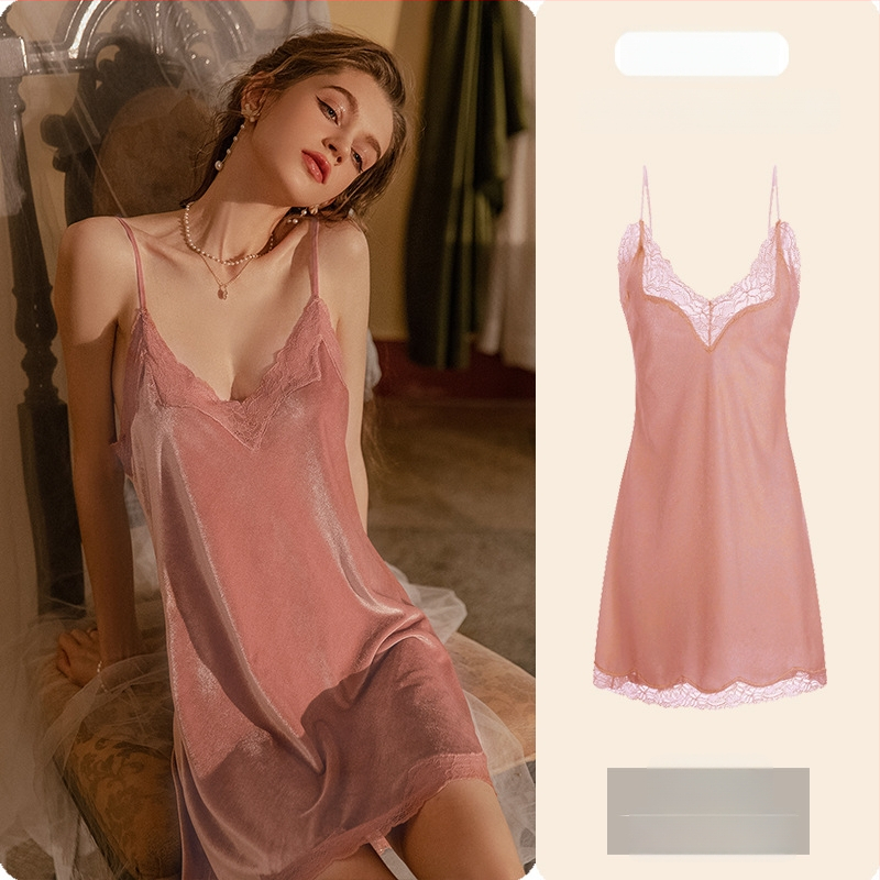 Divu gabalu samta pidžama komplekts: naktskleita ar camisole un halāts, Sling stils, V kakls, septiņi piedurknes, bieza materiāla 251–300 g/m², poliesteris