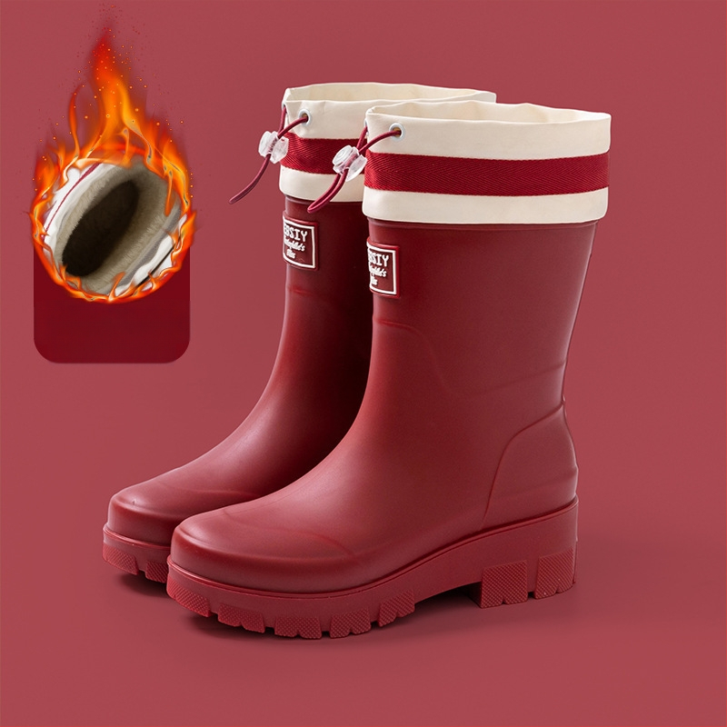 Női esőcsizma - csúszásmentes talp, középmagas cső, PVC felsőrész, pamut-velúr bélés, vastag talp