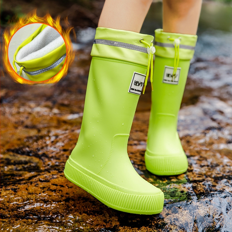 Női esőcsizmák, magas szárú, PVC felső rész, lapos talp, négy évszakos
