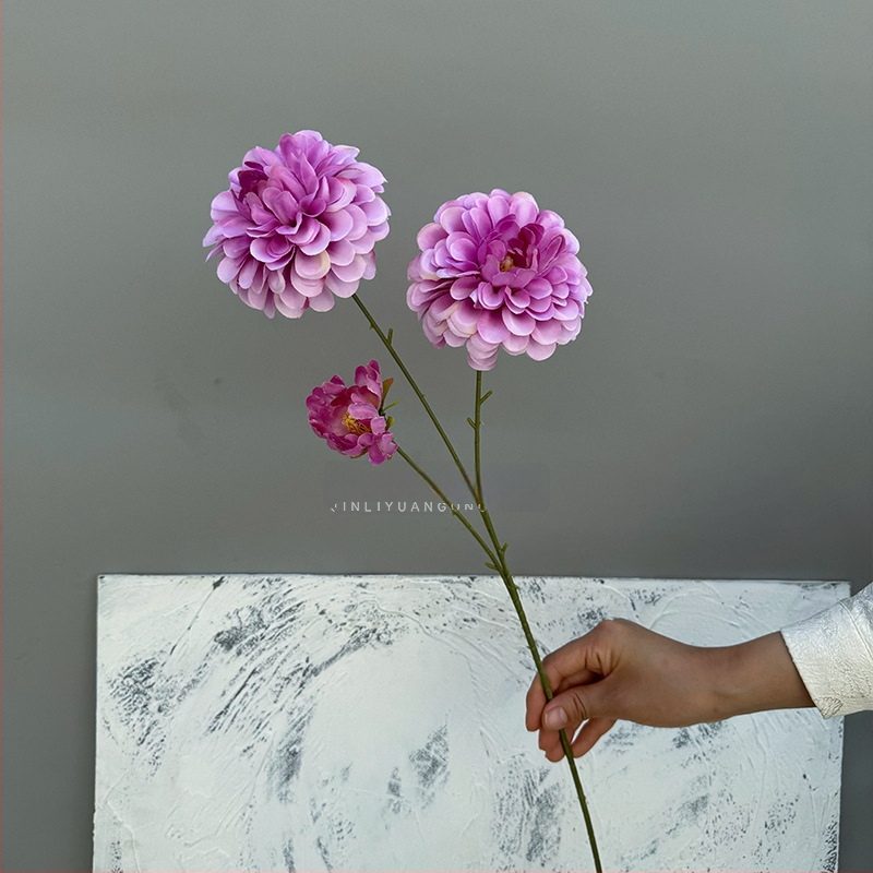 Ανθοδέσμη τεχνητών μεταξωτών λουλουδιών χωρίς φύλλα, με τρία κεφάλια, μπουμπούκια και διακριτικό άρωμα, για διακόσμηση γάμου