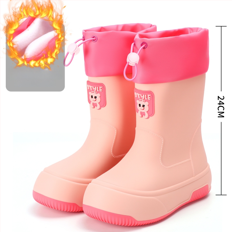 Moteriški lietaus batai su PVC viršumi, trumpas vamzdelio aukštis, plokščias kulnas, vientisas raštas, tinkami visoms sezonoms