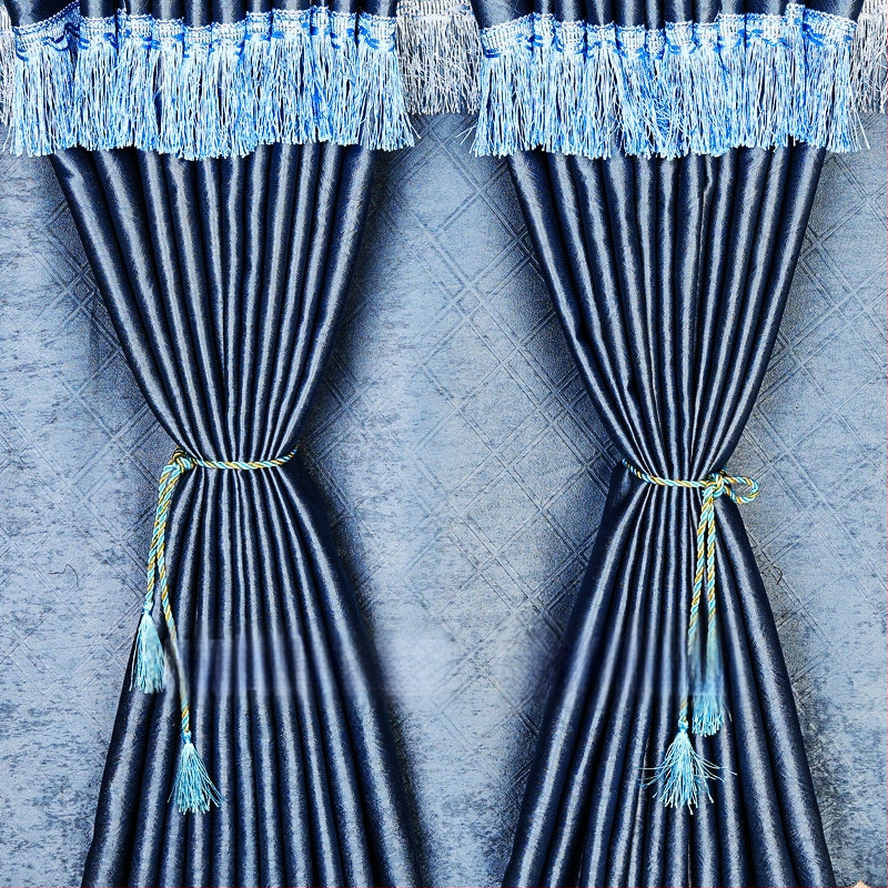 Perdea pentru camion cu spațiu de dormit — opac, gros, poliester, universal, montaj suspendat, stil minimalist