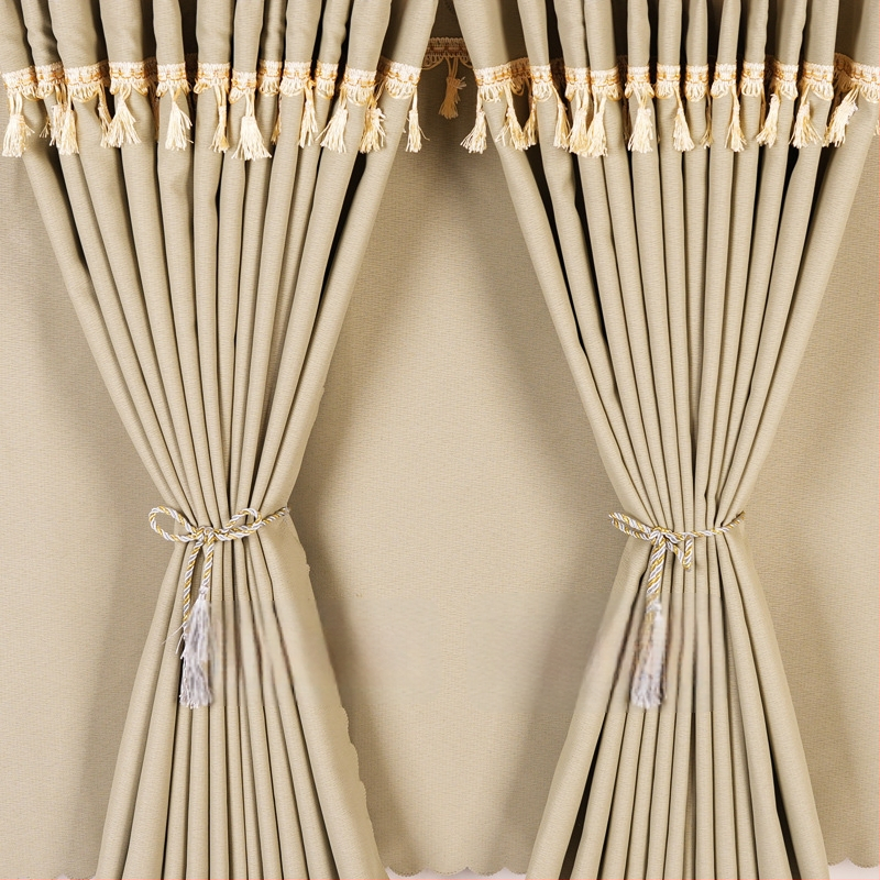 Perdea pentru camion cu spațiu de dormit — opac, gros, poliester, universal, montaj suspendat, stil minimalist