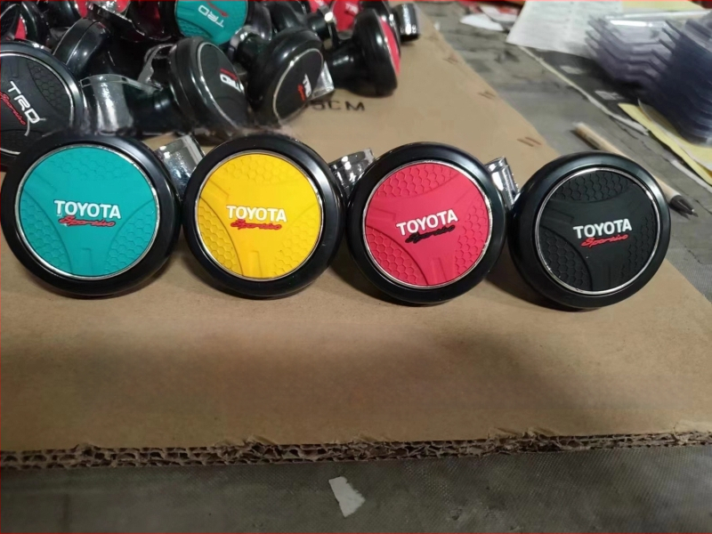 Universalus vairavimo rato pagalbinis įrenginys – HDELF, Silikonas + Metalas, Pritaikymas galimas, Suderinama su visais modeliais, Logotipo spausdinimas