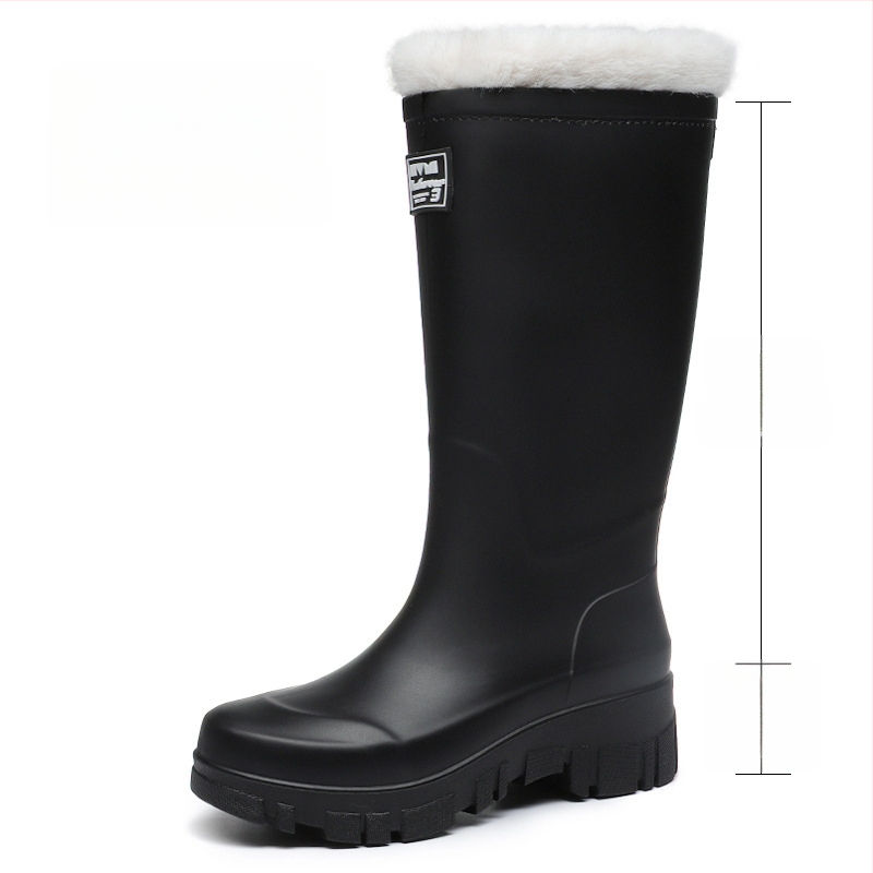 Moterų PVC lietaus batai, vidutinio aukščio, žemas kulnas 1-3 cm, slip-on uždarymas