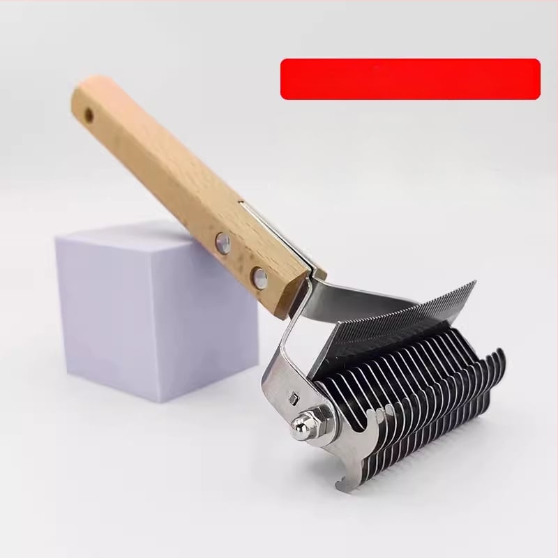 Pieptene dublu față, curbat pentru descurcarea nodurilor și îndepărtarea părului la câinii cu blană lungă – multifuncțional