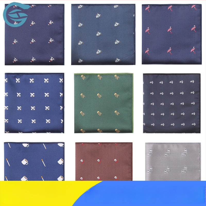 Kabatas dvielis ar pielāgojamu ziedu rakstu, poliestera pavedieni, drukāšana