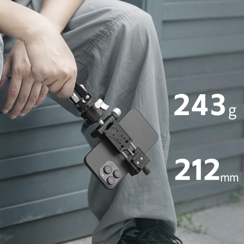 Aliuminio lydinio stalinis stovas su rutinine galvute ir greitu išleidimo plokšte; talpa iki 3 kg; svoris 243 g; 1 dalies kompakti dizainas