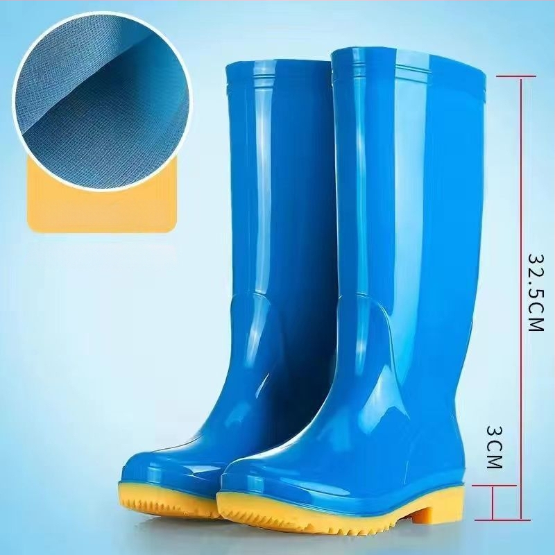 Moteriški PVC lietaus batai, aukštas viršutinis, žemas kulnas 1-3 cm, storas padas, neslidūs, užsegimas slip-on