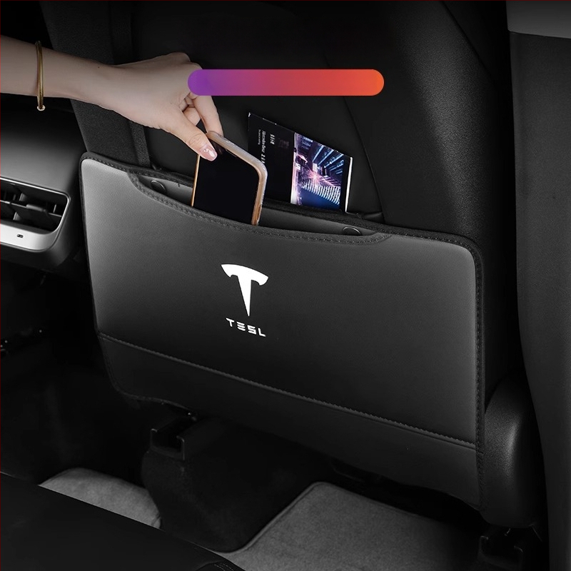 PU aizsargplāksne aizmugures atzveltnei Tesla Model Y3 – pilns pārklājums, kāju sitiena aizsardzība, izturīgs interjers, ar logotipu drukātu