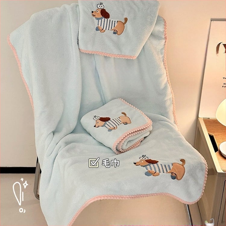 Trys mikropluošto vonios rankšluosčiai su plaukų džiovinimo kepure, lengvi, mažiau nei 100 g kiekvienam, 150D Jacquard audinys