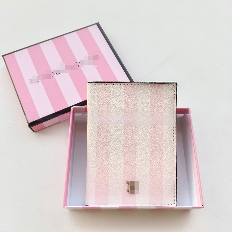 Ultra-λεπτή θήκη διαβατηρίου και καρτών με ρίγες από PU – unisex οργανωτής εγγράφων για ταξίδια, επένδυση πολυεστέρα, έκδοση άνοιξη 2024