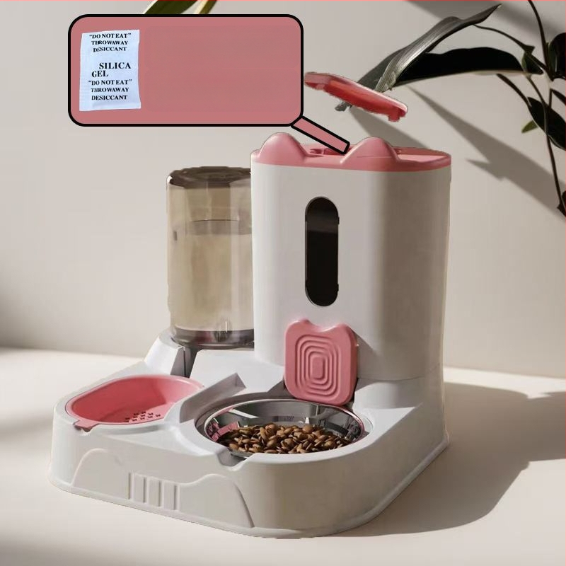 Автоматична хранилка за котки и кучета с интегриран керамичен съд за храна и дозатор за вода
