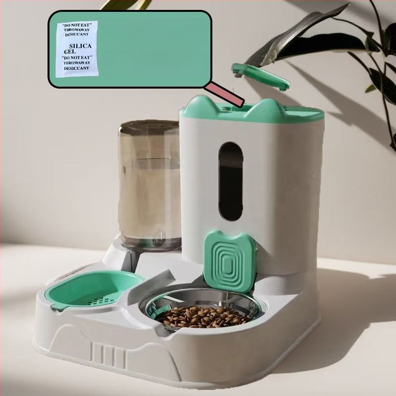 Автоматична хранилка за котки и кучета с интегриран керамичен съд за храна и дозатор за вода