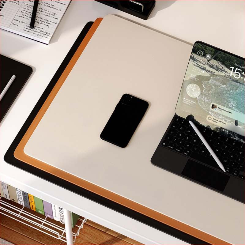 Ādas galda paliktnis, divpusīgs, pretslīdīgs, pielāgota apdruka