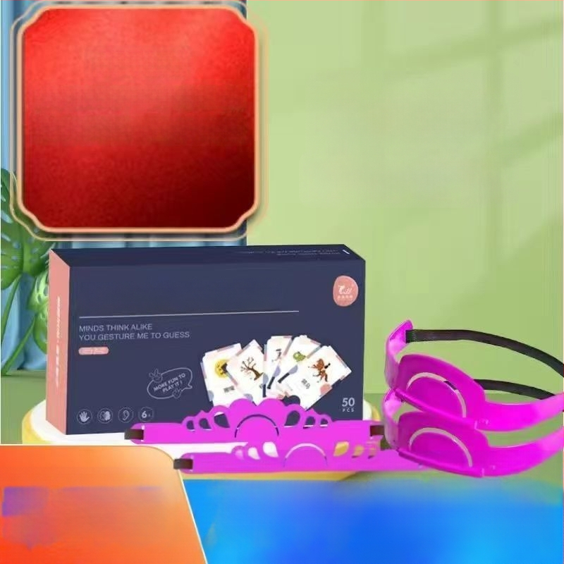 Настолна игра със карти за жестово познаване — семейно взаимодействие, 96 карти (съществителни/глаголи) и 2 ленти за глава, хартия, подходяща за възраст 7-14 години