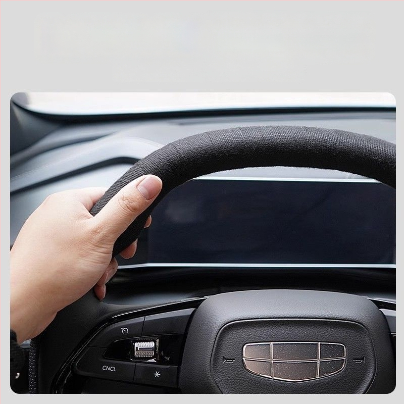 Stūres rata pārsegs ar ziemas pūka materiālu siltumam, nolietojuma labošanai, izturīgs pret nodilumu un neslīdošs, īsta āda virsmai Benyida transportlīdzekļiem